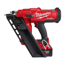 CLOUEUR CHARPENTIER MILWAUKEE M18 FFN-502C 18V/5A